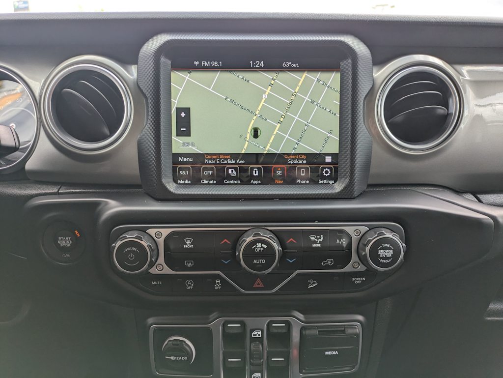 2020 Jeep Wrangler Unlimited Sahara 15