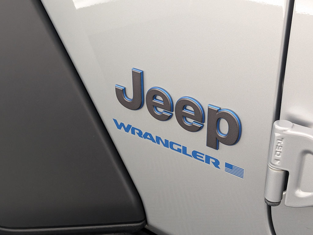 Thumbnail: 2023 Jeep Wrangler - 22