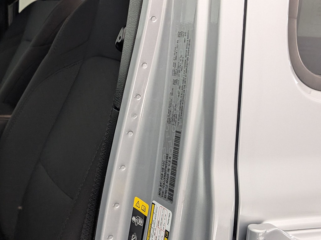 Thumbnail: 2023 Jeep Wrangler - 35