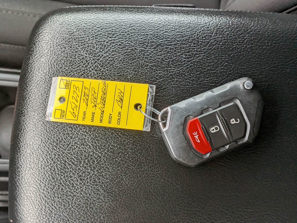 Thumbnail: 2023 Jeep Wrangler - 19