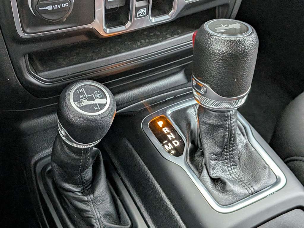 Thumbnail: 2023 Jeep Wrangler - 15