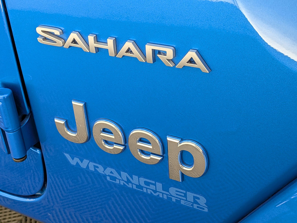 Thumbnail: 2022 Jeep Wrangler - 25