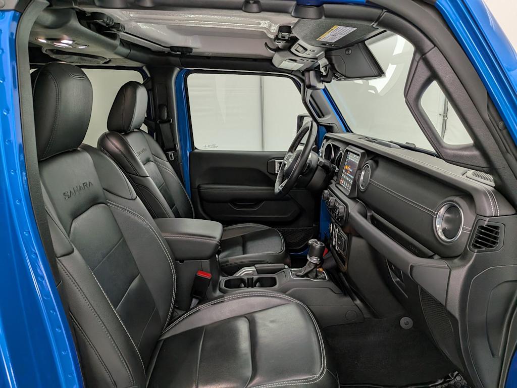 Thumbnail: 2021 Jeep Wrangler - 11