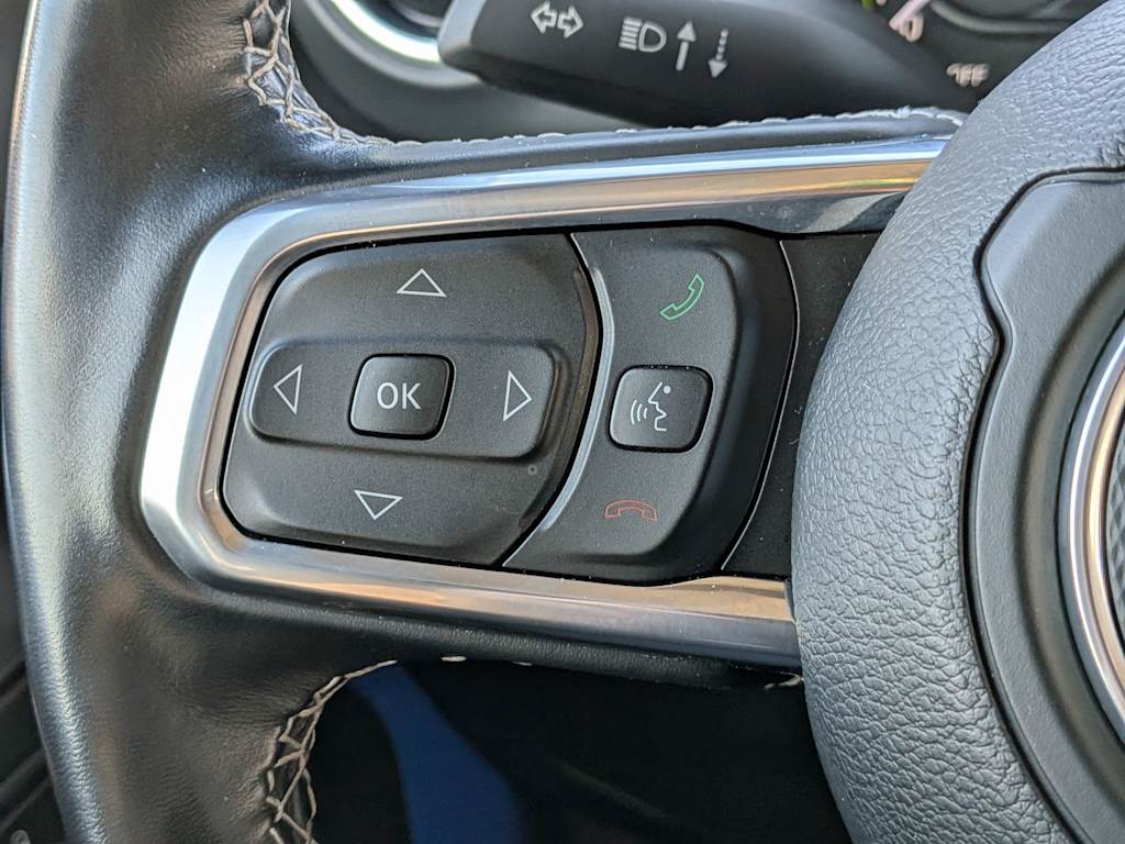 Thumbnail: 2021 Jeep Wrangler - 29