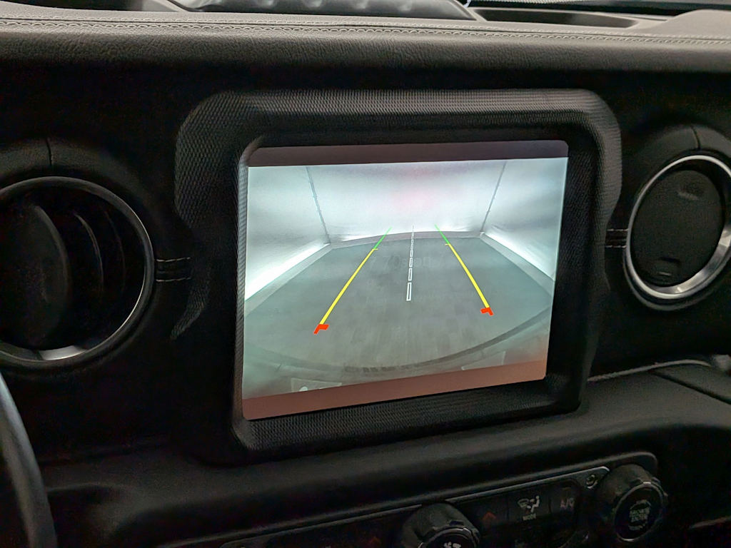 Thumbnail: 2021 Jeep Wrangler - 33