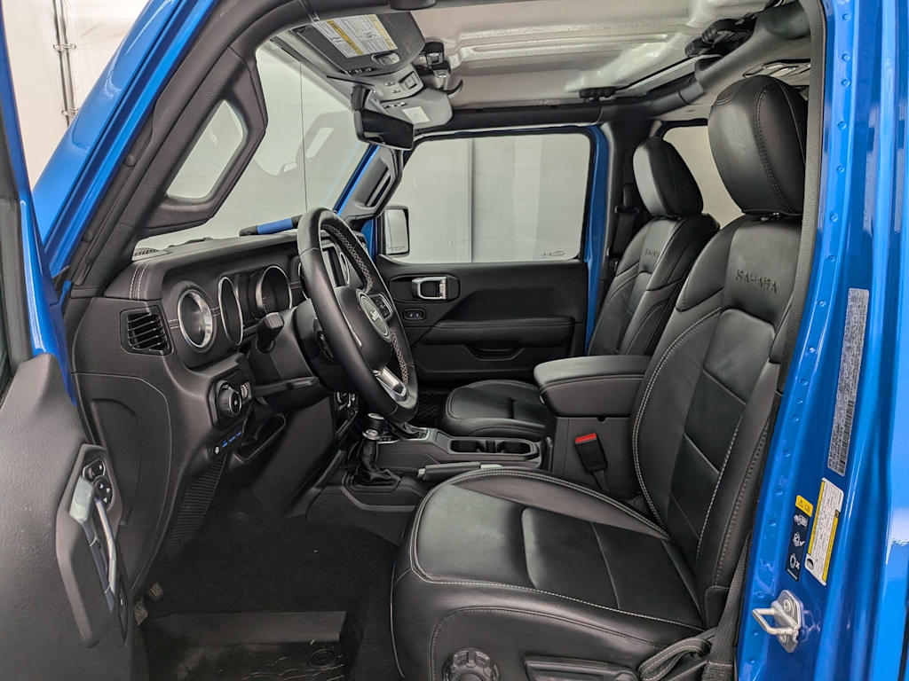 Thumbnail: 2023 Jeep Wrangler - 9