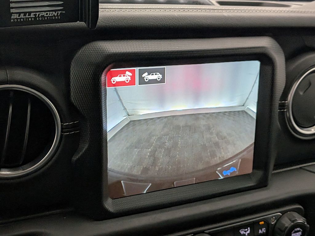 Thumbnail: 2023 Jeep Wrangler - 33