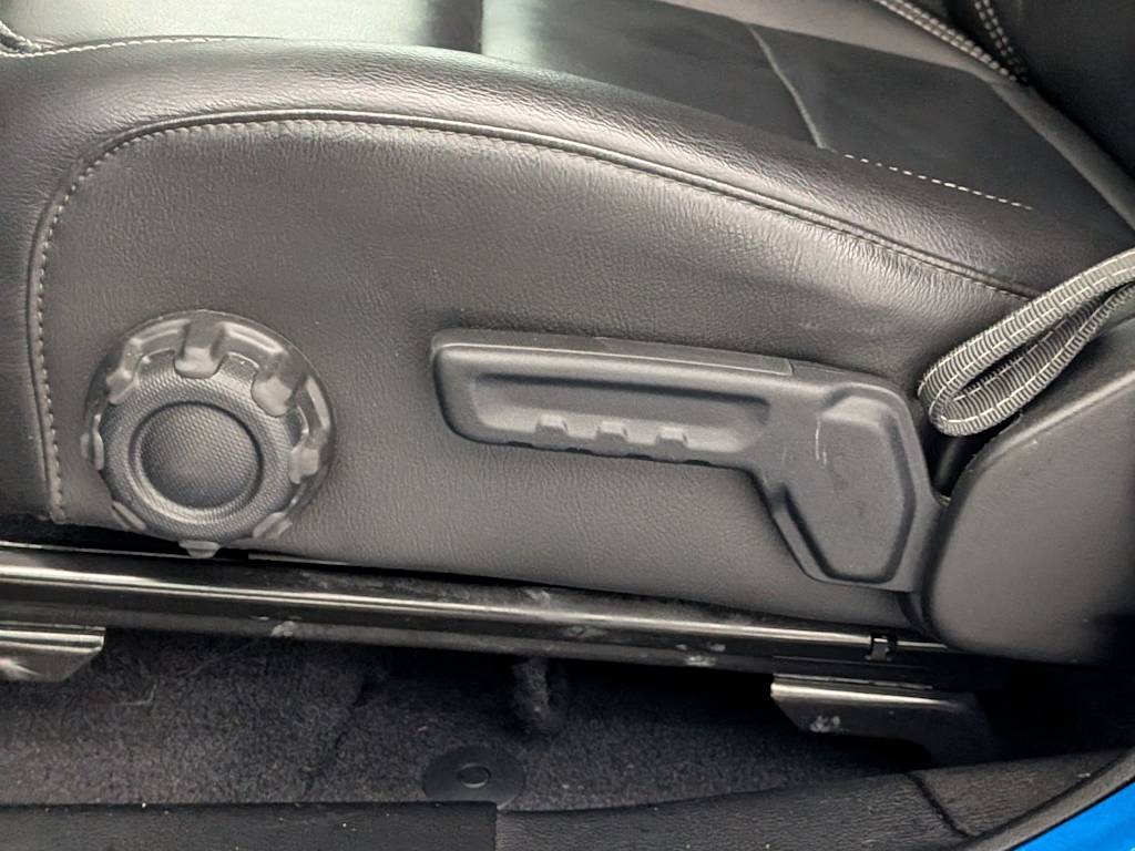 Thumbnail: 2023 Jeep Wrangler - 25