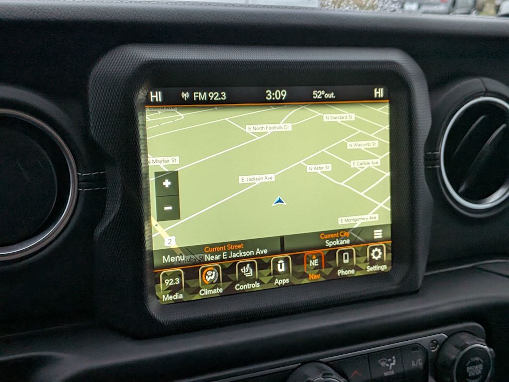 Thumbnail: 2023 Jeep Wrangler - 32