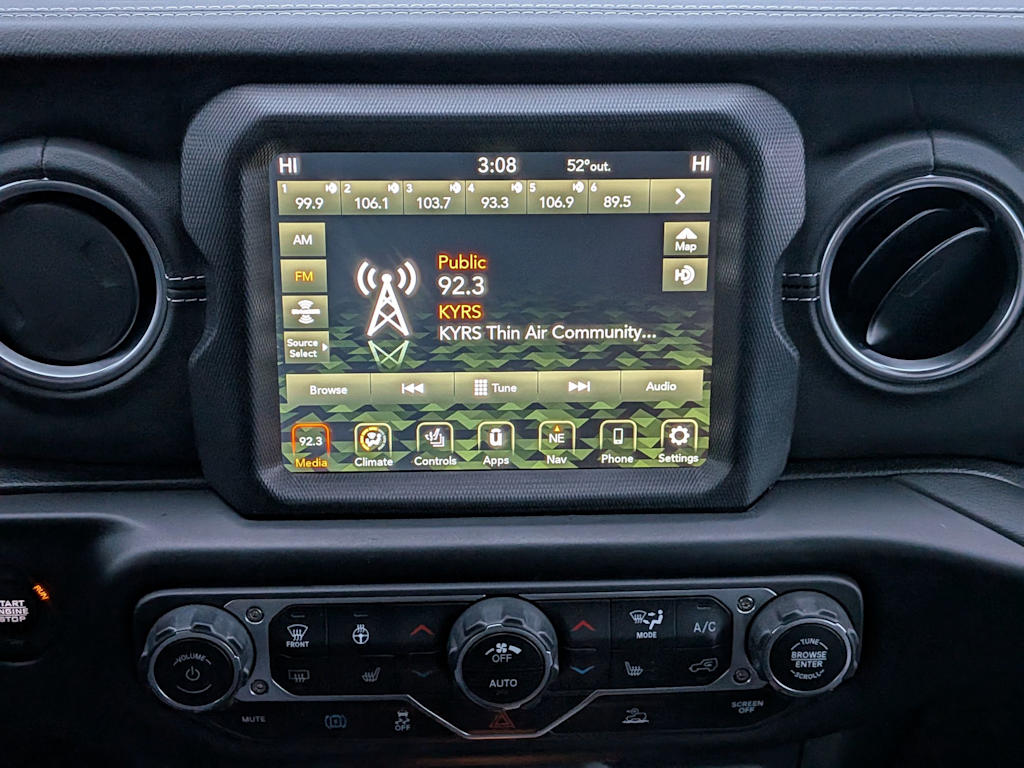 Thumbnail: 2023 Jeep Wrangler - 15