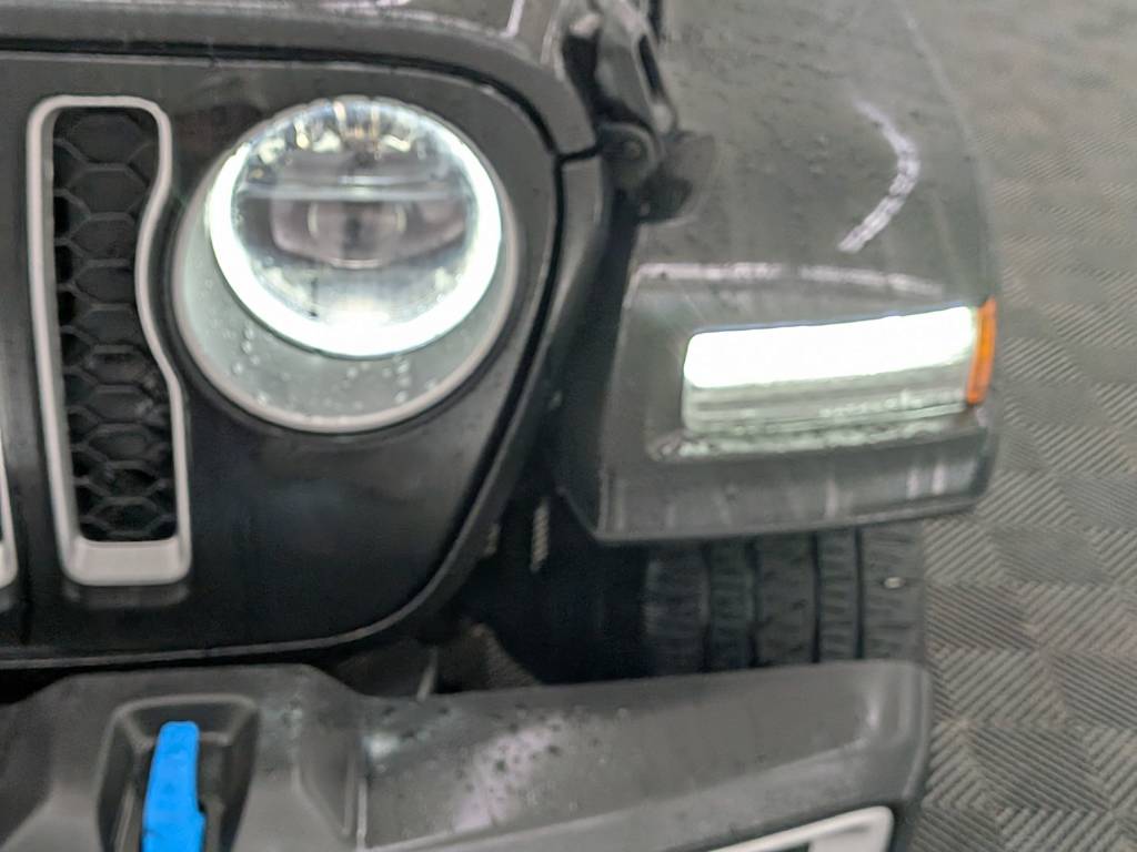 Thumbnail: 2023 Jeep Wrangler - 23