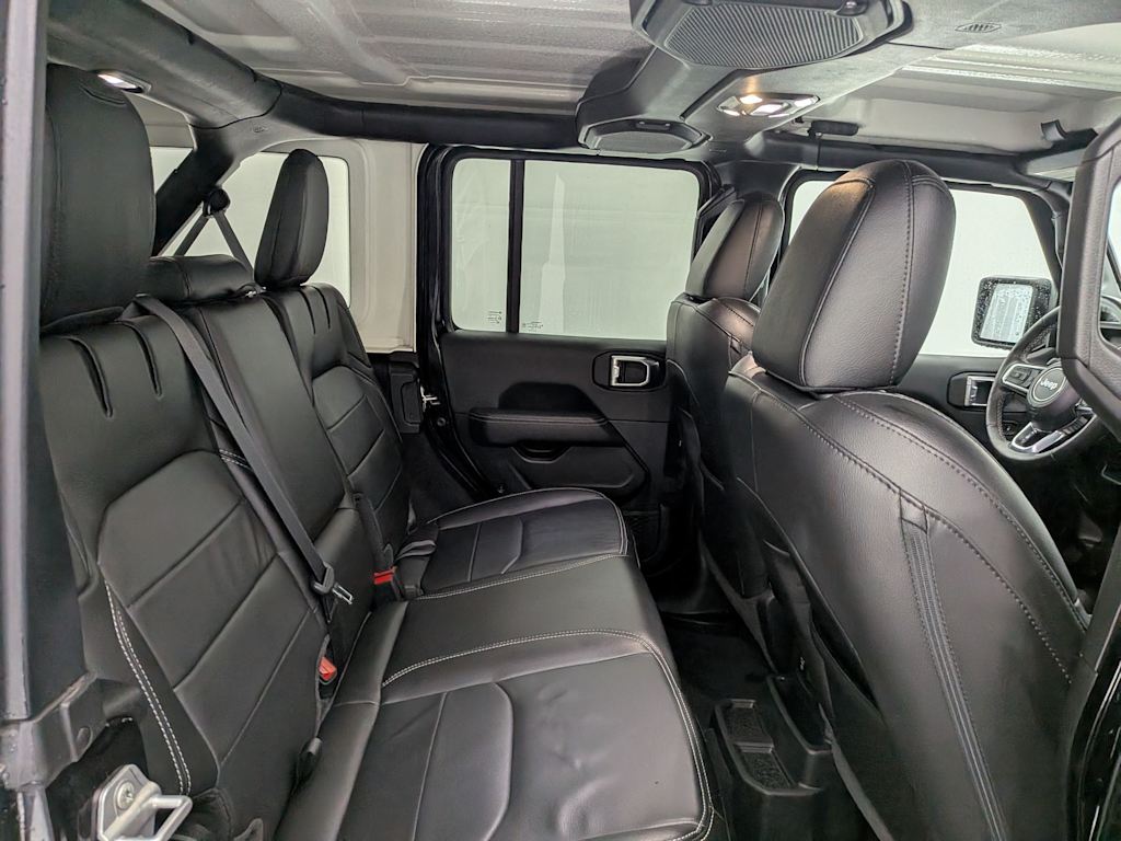 Thumbnail: 2023 Jeep Wrangler - 27