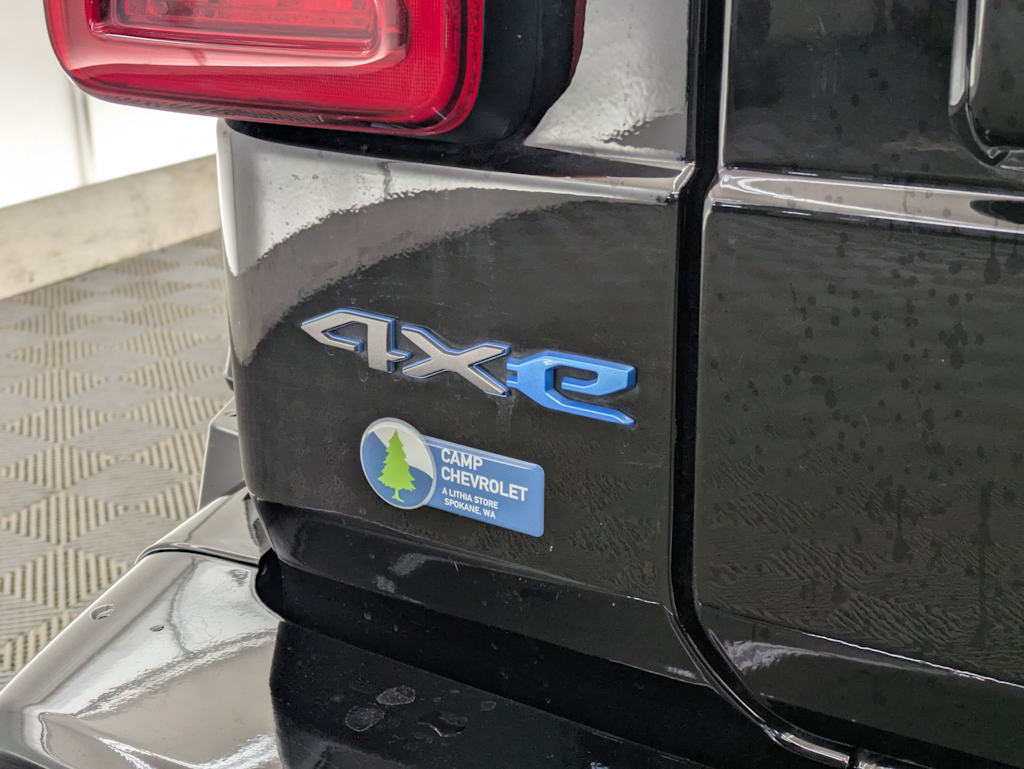 Thumbnail: 2023 Jeep Wrangler - 25