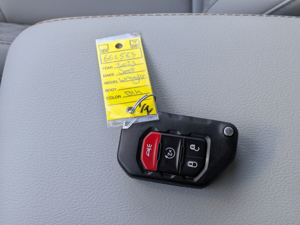 Thumbnail: 2023 Jeep Wrangler - 18