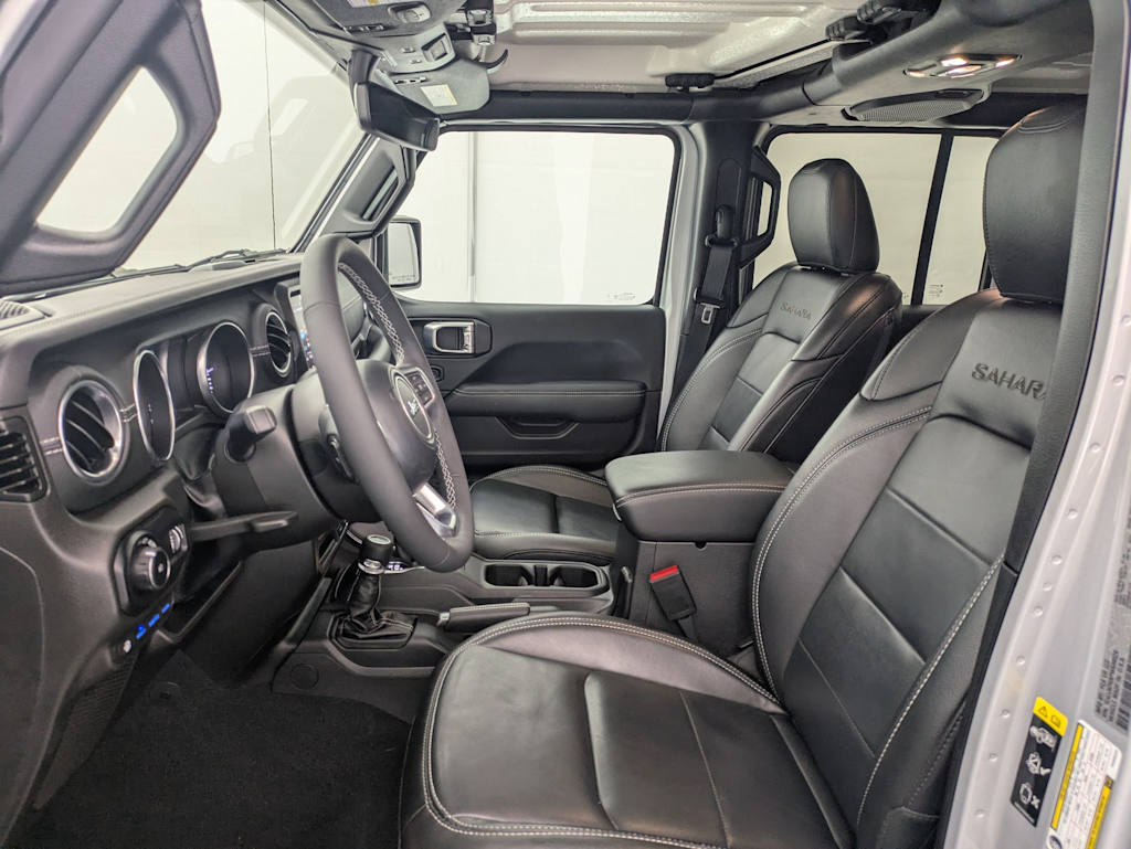 Thumbnail: 2023 Jeep Wrangler - 11