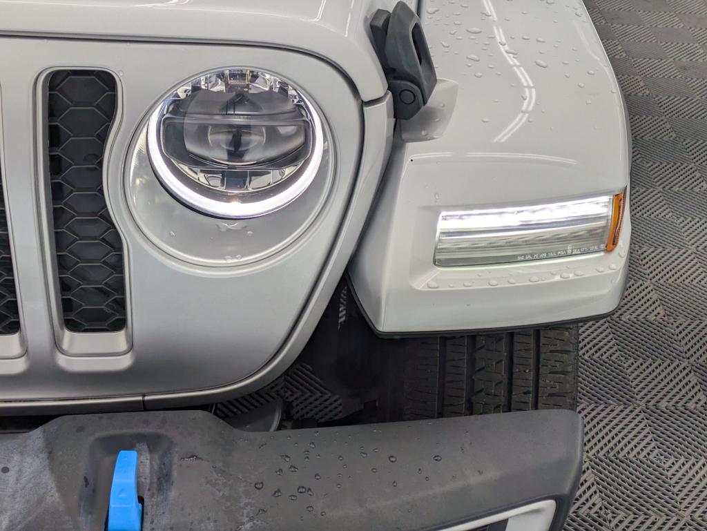 Thumbnail: 2023 Jeep Wrangler - 23