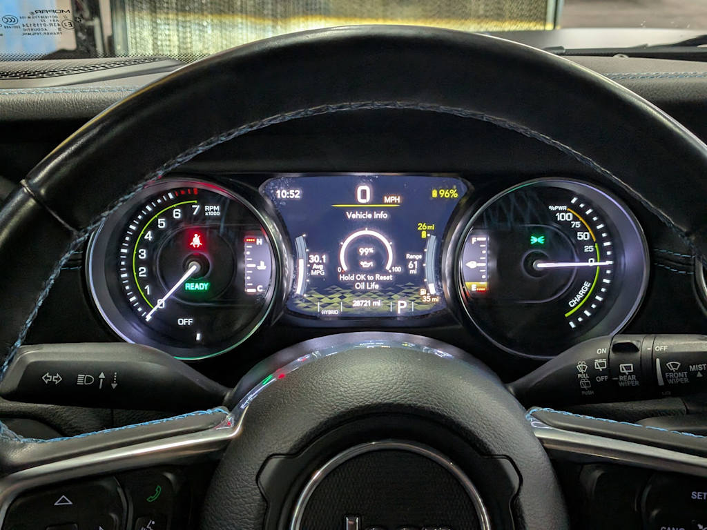 Thumbnail: 2022 Jeep Wrangler - 16