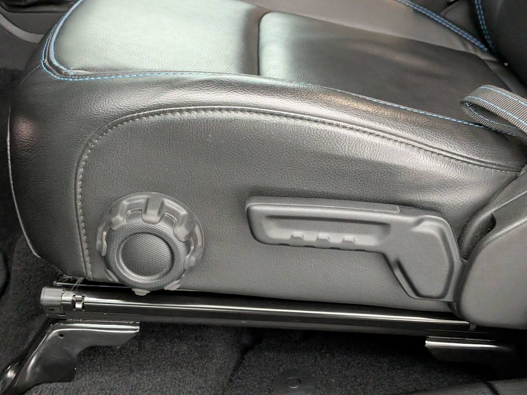 Thumbnail: 2022 Jeep Wrangler - 27