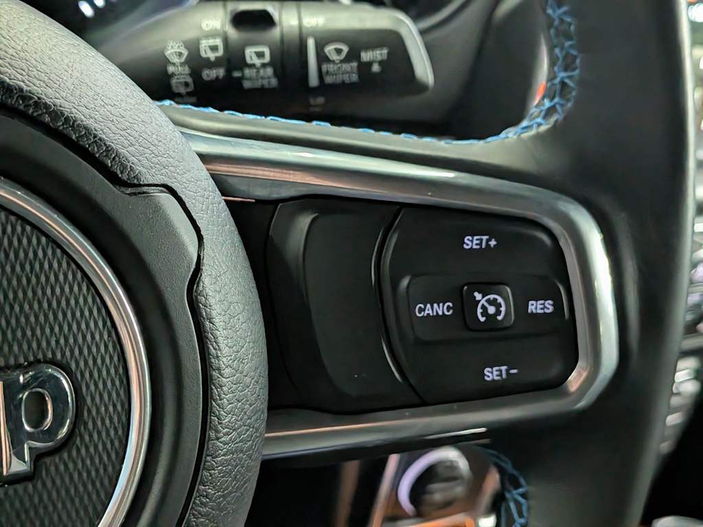 Thumbnail: 2022 Jeep Wrangler - 31