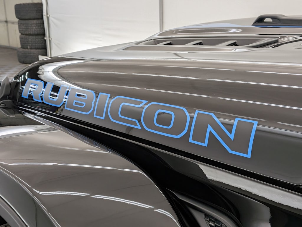 Thumbnail: 2022 Jeep Wrangler - 25