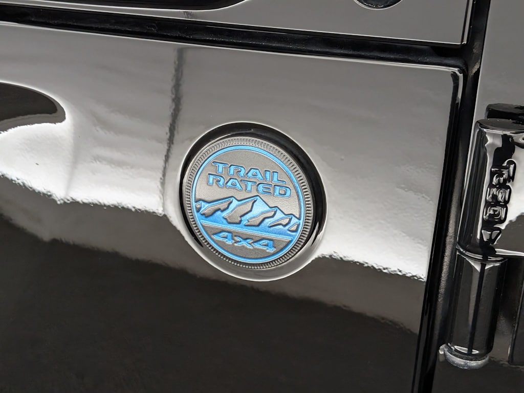 Thumbnail: 2022 Jeep Wrangler - 24