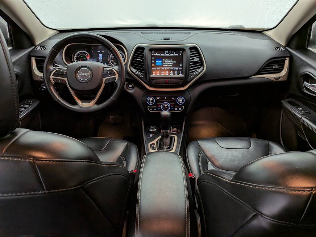 Thumbnail: 2016 Jeep Cherokee - 10