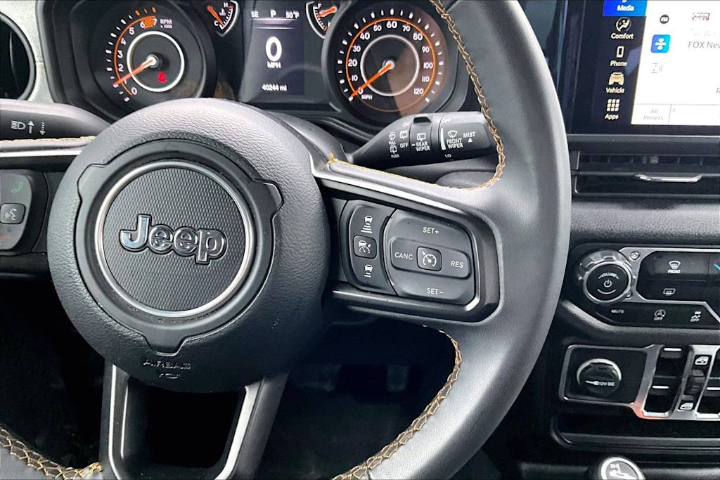 Thumbnail: 2024 Jeep Wrangler - 26