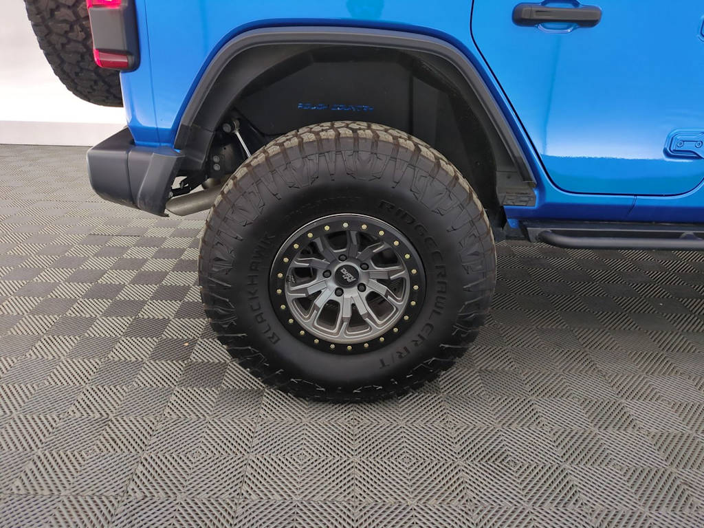 Thumbnail: 2025 Jeep Wrangler - 7