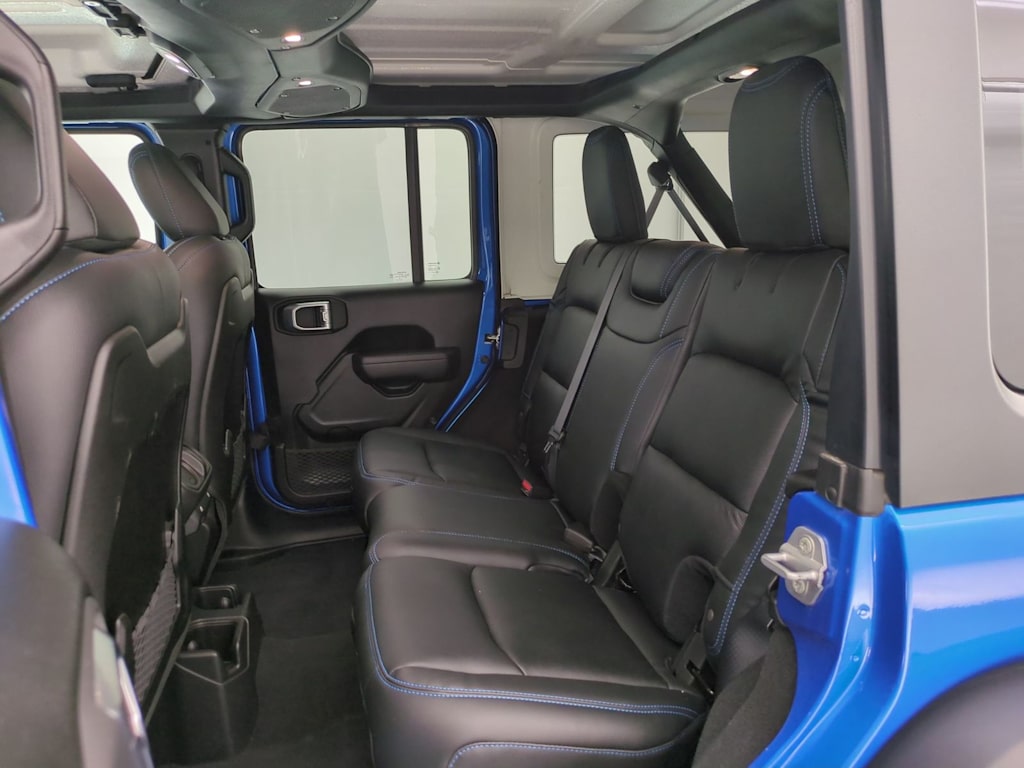 Thumbnail: 2025 Jeep Wrangler - 26
