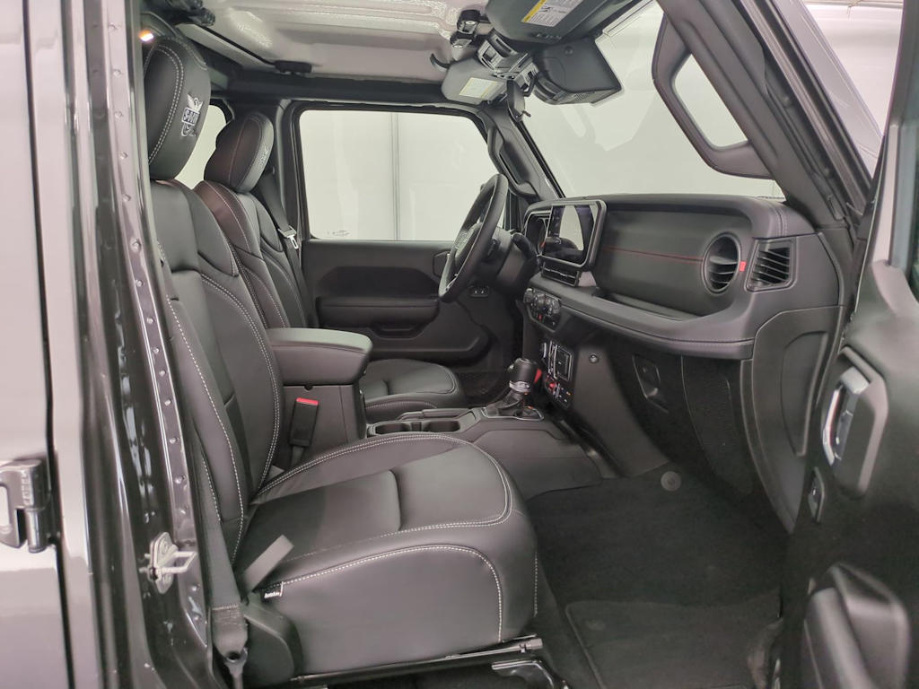 Thumbnail: 2025 Jeep Wrangler - 11
