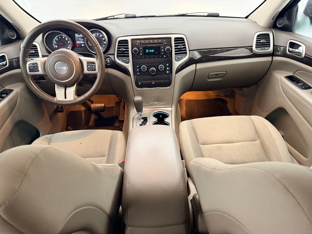 Thumbnail: 2012 Jeep Grand Cherokee - 10