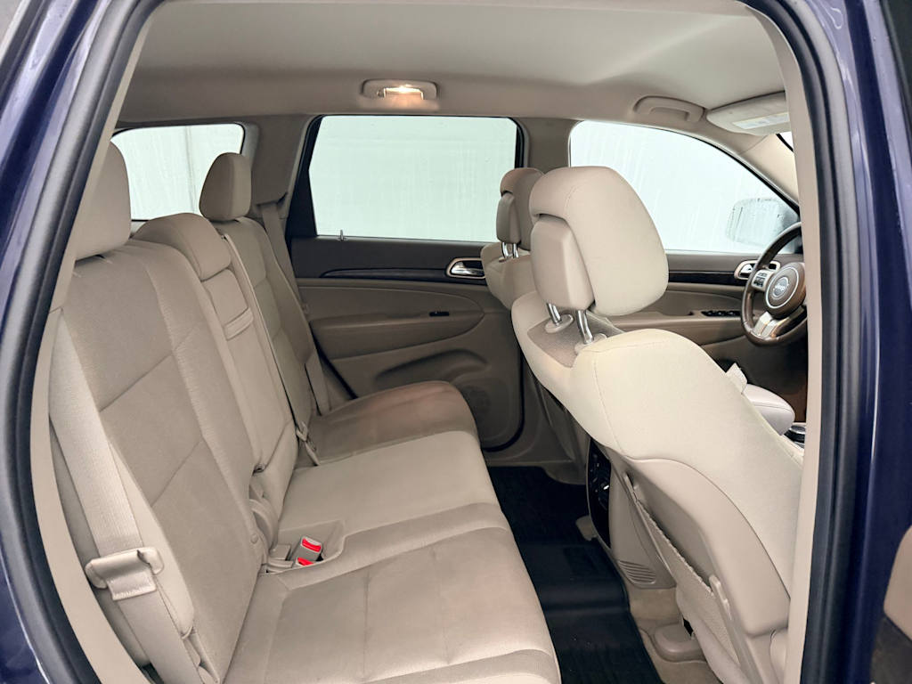 Thumbnail: 2012 Jeep Grand Cherokee - 28