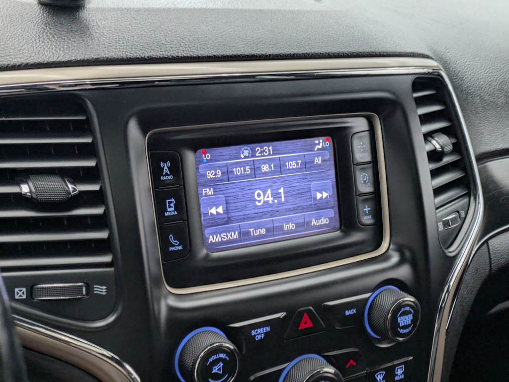 Thumbnail: 2014 Jeep Grand Cherokee - 34