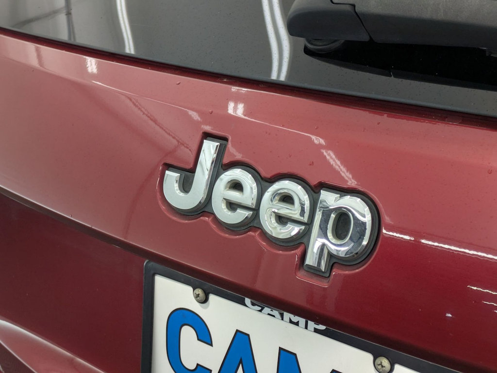 Thumbnail: 2014 Jeep Grand Cherokee - 25