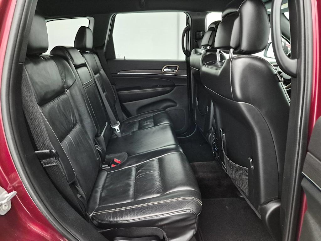Thumbnail: 2016 Jeep Grand Cherokee - 29