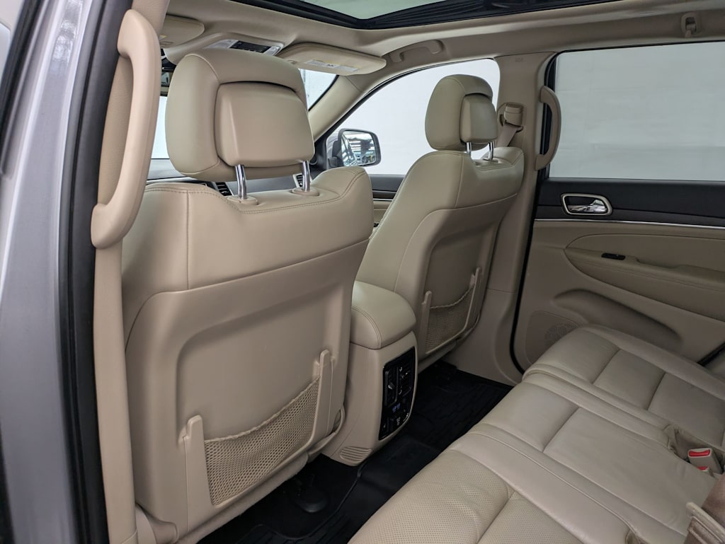 2016 Jeep Grand Cherokee Limited Edition 13