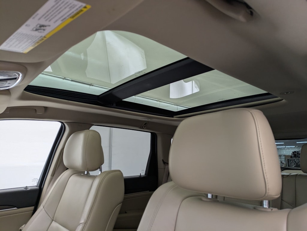 2016 Jeep Grand Cherokee Limited Edition 29