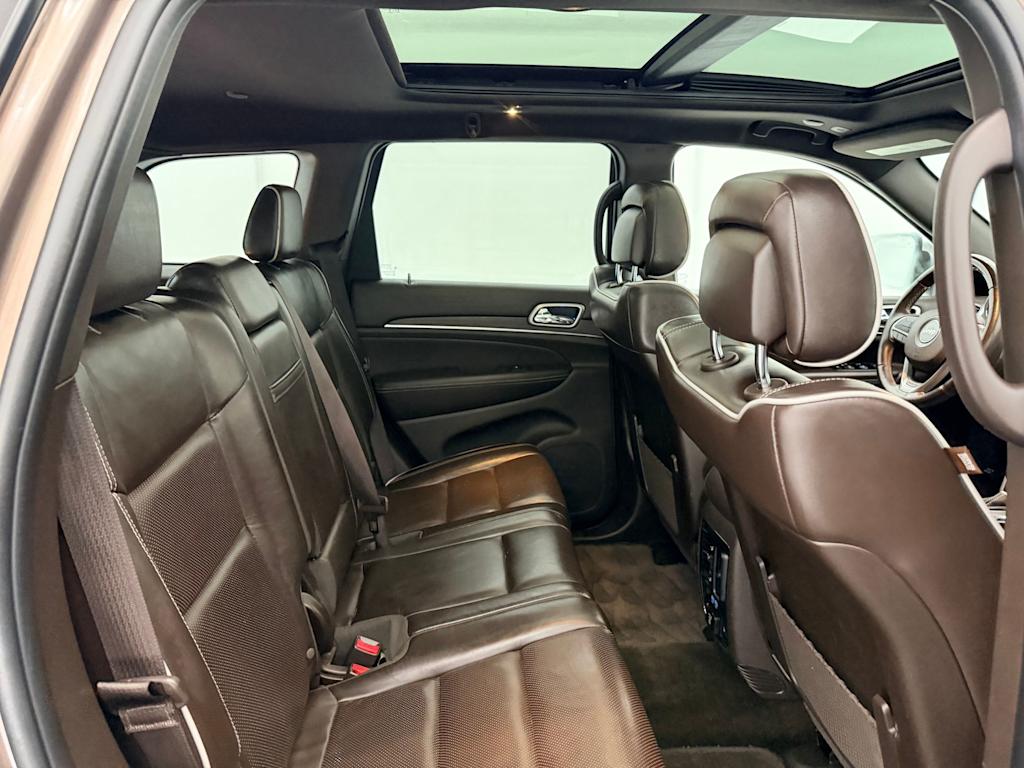 Thumbnail: 2018 Jeep Grand Cherokee - 30