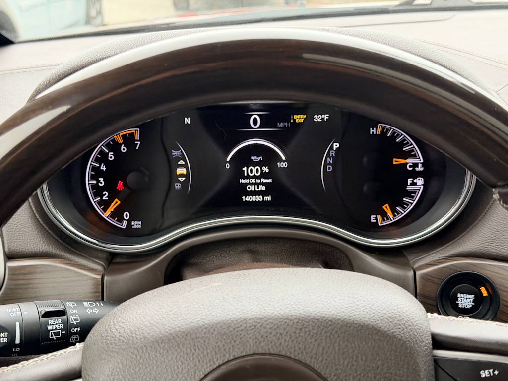 Thumbnail: 2018 Jeep Grand Cherokee - 17