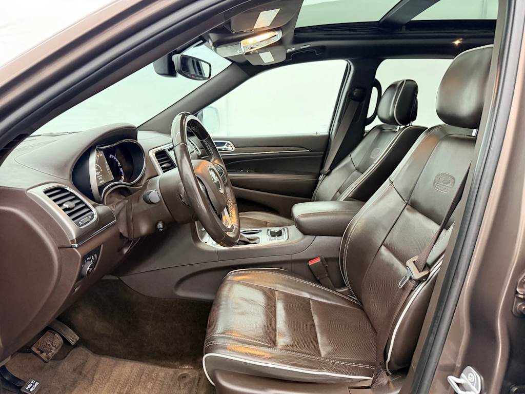 Thumbnail: 2018 Jeep Grand Cherokee - 11