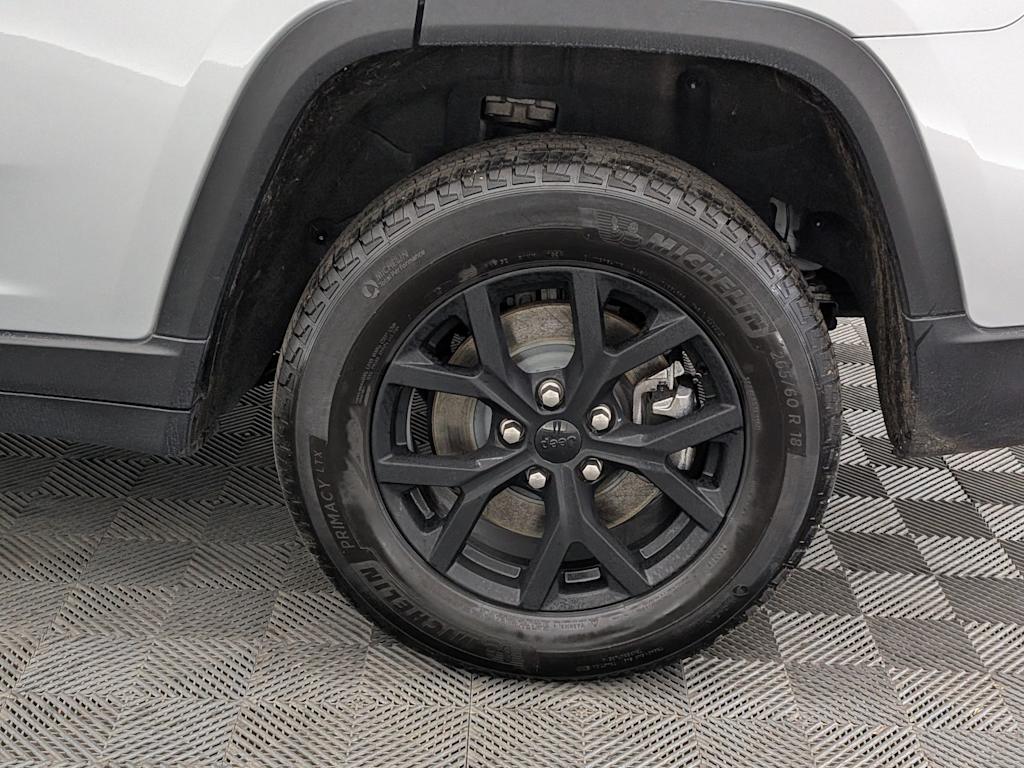 Thumbnail: 2024 Jeep Grand Cherokee L - 8