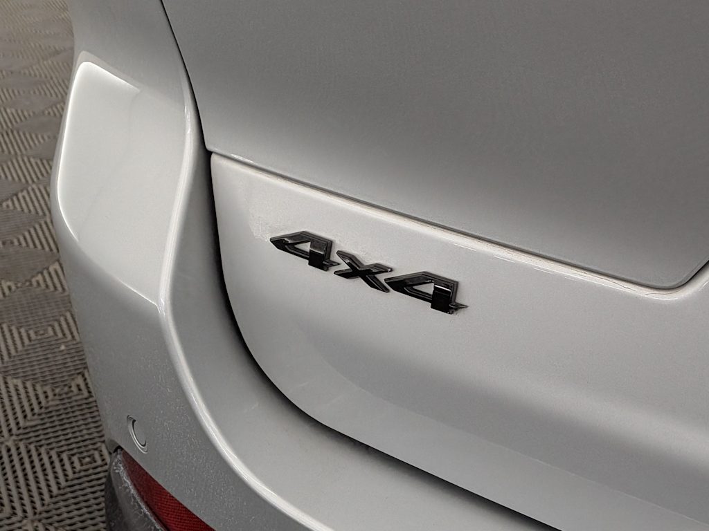 Thumbnail: 2024 Jeep Grand Cherokee L - 24