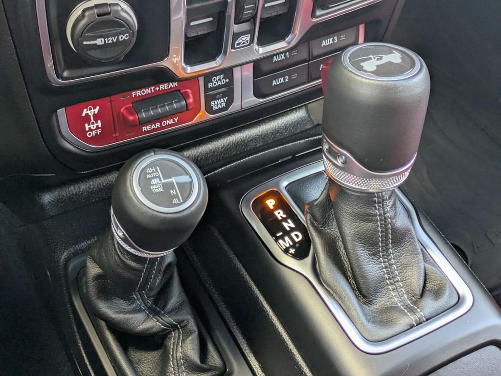 Thumbnail: 2024 Jeep Wrangler - 37