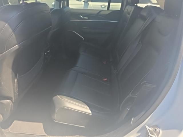 Thumbnail: 2022 Jeep Grand Cherokee - 6