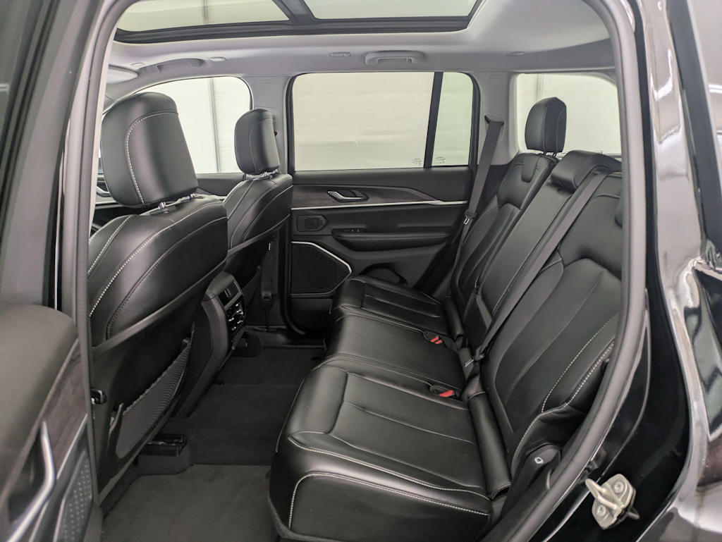 2024 Jeep Grand Cherokee 4xe 29