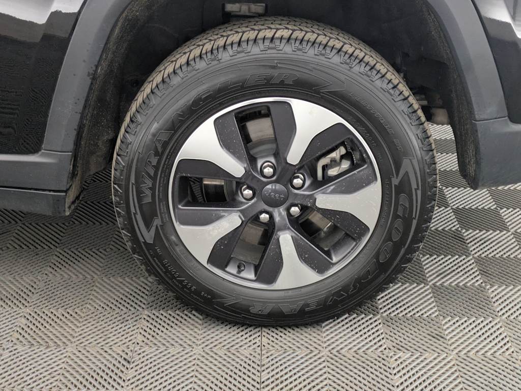 2024 Jeep Grand Cherokee 4xe 7