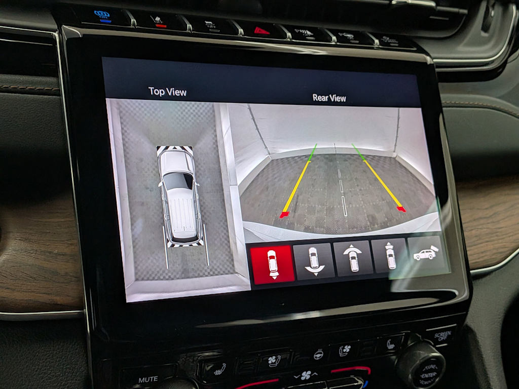 Thumbnail: 2023 Jeep Grand Cherokee - 36