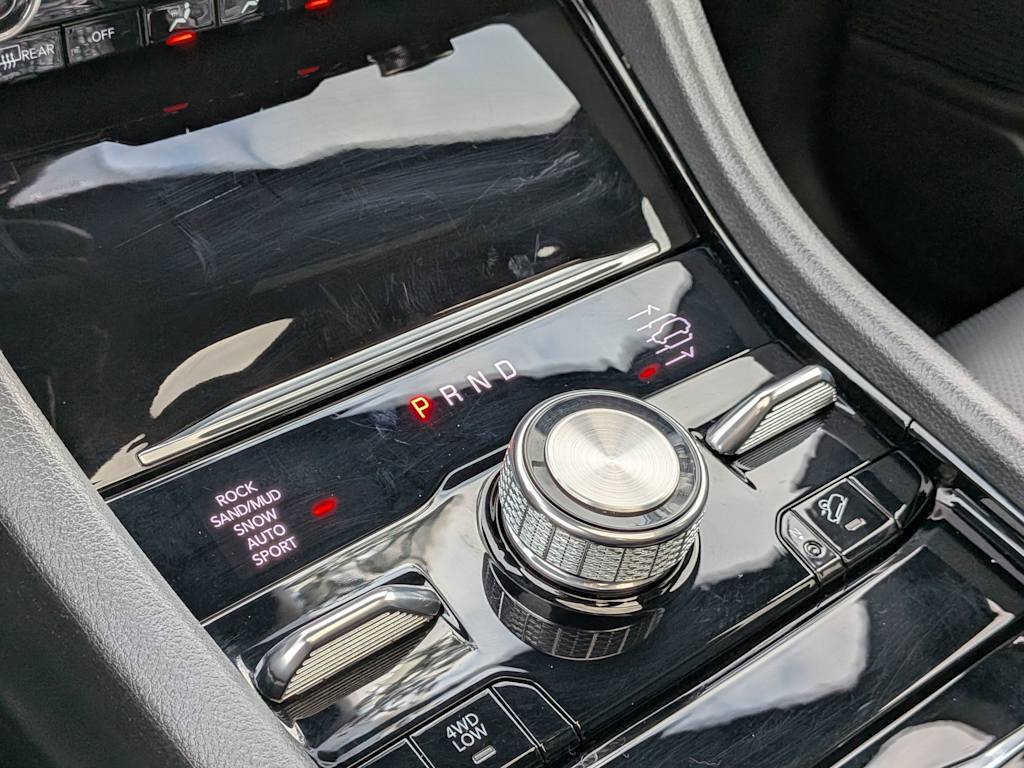 Thumbnail: 2023 Jeep Grand Cherokee - 38