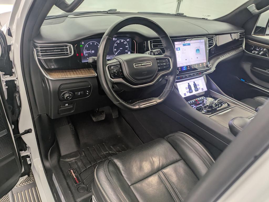 2022 Jeep Grand Wagoneer Series II 2