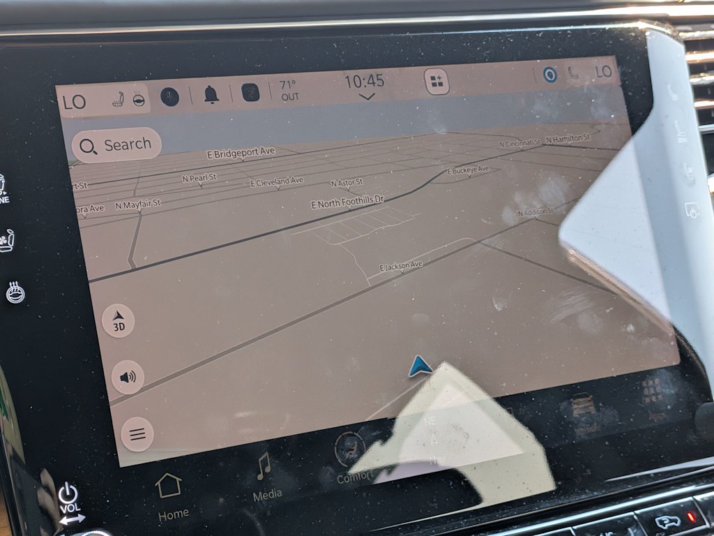 Thumbnail: 2023 Jeep Grand Wagoneer - 32